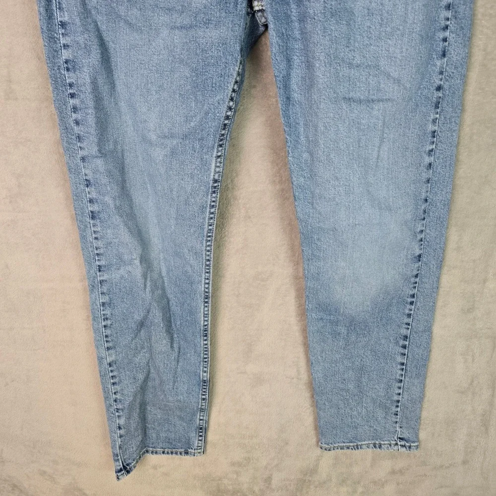Levis 502 Regular Taper Mens Light Wash Blue Denim Jeans‎ 32x32 29507-0736
